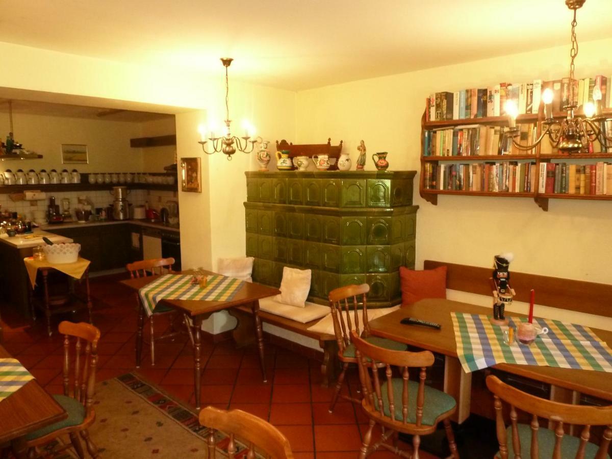 Gaestehaus-Staats Panzió Obervellach Kültér fotó